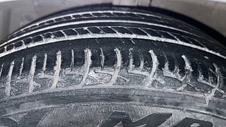 Used 2017 Maruti Suzuki Ciaz Zeta 1.4 AT Petrol Automatic tyres LEFT FRONT TYRE TREAD VIEW