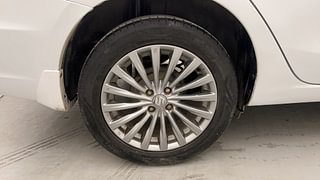 Used 2016 Maruti Suzuki Ciaz ZXi Petrol Manual tyres RIGHT REAR TYRE RIM VIEW