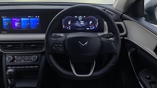 Used 2022 Mahindra XUV700 AX 5 Diesel AT 7 STR Diesel Automatic interior STEERING VIEW