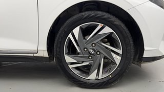 Used 2022 Hyundai New i20 Asta (O) 1.5 MT Diesel Diesel Manual tyres RIGHT FRONT TYRE RIM VIEW