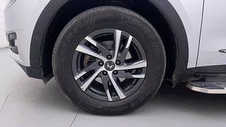 Used 2022 Mahindra XUV700 AX 5 Diesel AT 7 STR Diesel Automatic tyres LEFT FRONT TYRE RIM VIEW