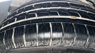 Used 2019 Hyundai Elite i20 Asta 1.2 (O) Petrol Manual tyres RIGHT REAR TYRE TREAD VIEW