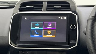 Used 2023 Renault Kwid Climber 1.0l SCE Petrol MT Petrol Manual top_features Touch screen infotainment system