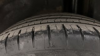 Used 2016 Maruti Suzuki Ciaz ZXi Petrol Manual tyres LEFT REAR TYRE TREAD VIEW