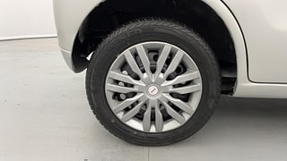 Used 2014 Maruti Suzuki Wagon R 1.0 [2010-2019] VXi Petrol Manual tyres RIGHT REAR TYRE RIM VIEW