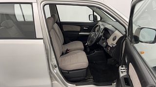 Used 2014 Maruti Suzuki Wagon R 1.0 [2010-2019] VXi Petrol Manual interior RIGHT SIDE FRONT DOOR CABIN VIEW