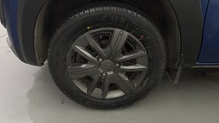 Used 2021 Renault Kwid CLIMBER 1.0 AMT Opt Petrol Automatic tyres LEFT FRONT TYRE RIM VIEW