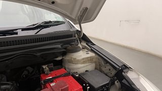 Used 2016 Maruti Suzuki Ciaz ZXi Petrol Manual engine ENGINE LEFT SIDE HINGE & APRON VIEW