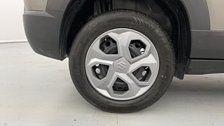Used 2024 Maruti Suzuki Brezza VXI Petrol Manual tyres RIGHT REAR TYRE RIM VIEW