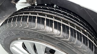 Used 2014 Maruti Suzuki Wagon R 1.0 [2010-2019] VXi Petrol Manual tyres RIGHT REAR TYRE TREAD VIEW