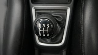 Used 2018 Maruti Suzuki Swift [2017-2021] ZXI Petrol Manual interior GEAR  KNOB VIEW