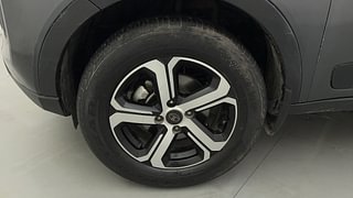 Used 2022 Tata Nexon XZ Plus (O) Petrol Manual tyres LEFT FRONT TYRE RIM VIEW