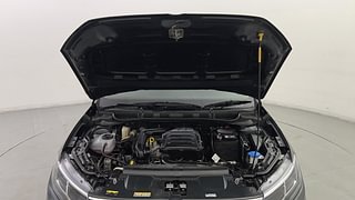 Used 2024 Volkswagen Virtus Comfortline 1.0 TSI MT Petrol Manual engine ENGINE & BONNET OPEN FRONT VIEW