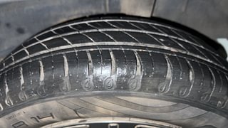 Used 2021 Renault Kwid CLIMBER 1.0 AMT Opt Petrol Automatic tyres LEFT REAR TYRE TREAD VIEW