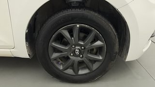 Used 2018 Hyundai Elite i20 Asta 1.2 Petrol Manual tyres RIGHT FRONT TYRE RIM VIEW