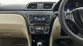 Used 2017 Maruti Suzuki Ciaz Zeta 1.4 AT Petrol Automatic interior MUSIC SYSTEM & AC CONTROL VIEW