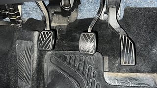 Used 2024 Maruti Suzuki Brezza VXI Petrol Manual interior PEDALS VIEW