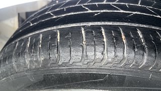 Used 2022 Hyundai New i20 Asta (O) 1.5 MT Diesel Diesel Manual tyres LEFT REAR TYRE TREAD VIEW
