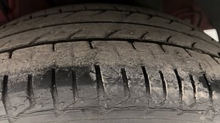 Used 2015 Hyundai Elite i20 Asta 1.2 Petrol Manual tyres LEFT REAR TYRE TREAD VIEW