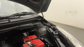 Used 2017 Maruti Suzuki Swift [2014-2017] VXI (O) Petrol Manual engine ENGINE LEFT SIDE HINGE & APRON VIEW