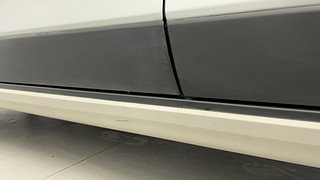 Used 2022 Maruti Suzuki S-Cross Zeta Petrol Manual dents MINOR SCRATCH
