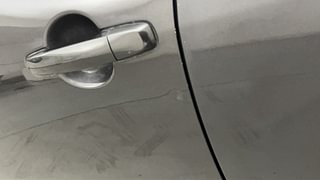 Used 2017 Maruti Suzuki Swift [2014-2017] VXI (O) Petrol Manual dents MINOR DENT