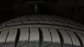 Used 2015 Maruti Suzuki Ciaz ZXI+ Petrol Manual tyres RIGHT FRONT TYRE TREAD VIEW