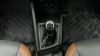 Used 2015 Hyundai Elite i20 Asta 1.2 Petrol Manual interior GEAR  KNOB VIEW