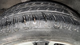 Used 2021 Honda City ZX CVT Petrol Petrol Automatic tyres RIGHT REAR TYRE TREAD VIEW