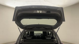 Used 2017 Maruti Suzuki Swift [2014-2017] VXI (O) Petrol Manual interior DICKY DOOR OPEN VIEW