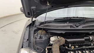 Used 2016 Maruti Suzuki Baleno Delta 1.2 Petrol Manual engine ENGINE RIGHT SIDE HINGE & APRON VIEW
