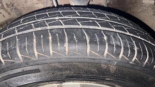 Used 2022 Maruti Suzuki Alto 800 LXi (O) Petrol Manual tyres LEFT FRONT TYRE TREAD VIEW