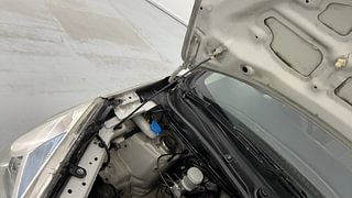 Used 2014 Maruti Suzuki Wagon R 1.0 [2010-2019] VXi Petrol Manual engine ENGINE RIGHT SIDE HINGE & APRON VIEW