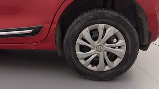 Used 2018 Maruti Suzuki Swift [2017-2021] VXI AMT Petrol Automatic tyres LEFT REAR TYRE RIM VIEW