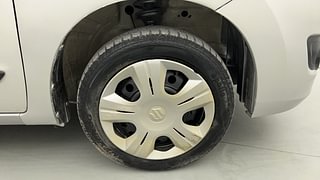 Used 2015 Maruti Suzuki Wagon R 1.0 [2010-2019] VXi Petrol Manual tyres RIGHT FRONT TYRE RIM VIEW