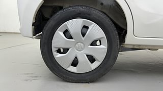 Used 2016 Maruti Suzuki Alto K10 VXI AMT Petrol Automatic tyres RIGHT REAR TYRE RIM VIEW