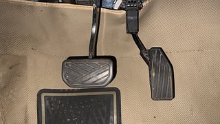 Used 2022 Maruti Suzuki Dzire ZXi AGS Petrol Automatic interior PEDALS VIEW