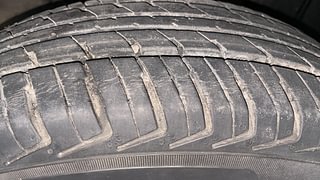 Used 2019 Renault Kwid RXL Petrol Manual tyres RIGHT FRONT TYRE TREAD VIEW