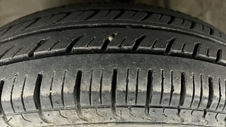 Used 2015 Maruti Suzuki Alto 800 Lxi Petrol Manual tyres LEFT FRONT TYRE TREAD VIEW