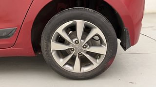 Used 2015 Hyundai Elite i20 Asta 1.2 Petrol Manual tyres LEFT REAR TYRE RIM VIEW
