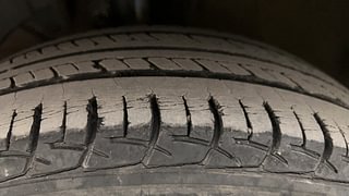 Used 2016 Maruti Suzuki Baleno Delta 1.2 Petrol Manual tyres LEFT FRONT TYRE TREAD VIEW