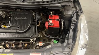 Used 2017 Maruti Suzuki Swift [2014-2017] VXI (O) Petrol Manual engine ENGINE LEFT SIDE VIEW