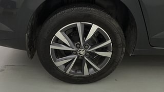 Used 2022 Skoda Slavia Style 1.5L TSI DSG Petrol Automatic tyres RIGHT REAR TYRE RIM VIEW