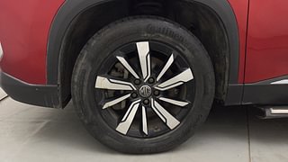 Used 2020 MG Motors Hector Sharp 1.5 DCT Petrol Petrol Automatic tyres LEFT FRONT TYRE RIM VIEW