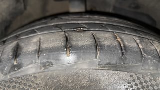 Used 2020 MG Motors Hector Sharp 1.5 DCT Petrol Petrol Automatic tyres RIGHT FRONT TYRE TREAD VIEW