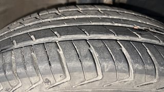 Used 2023 Maruti Suzuki Wagon R 1.0 LXI CNG Petrol+cng Manual tyres RIGHT FRONT TYRE TREAD VIEW