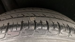 Used 2016 Maruti Suzuki Baleno Delta 1.2 Petrol Manual tyres RIGHT REAR TYRE TREAD VIEW