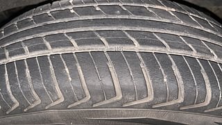 Used 2019 Renault Kwid RXL Petrol Manual tyres LEFT REAR TYRE TREAD VIEW
