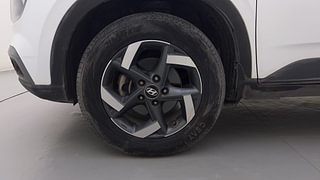 Used 2019 Hyundai Venue SX Plus 1.0 Turbo DCT Petrol Automatic tyres LEFT FRONT TYRE RIM VIEW