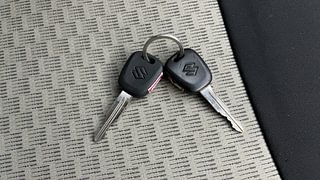 Used 2022 Maruti Suzuki Alto 800 LXi (O) Petrol Manual extra CAR KEY VIEW